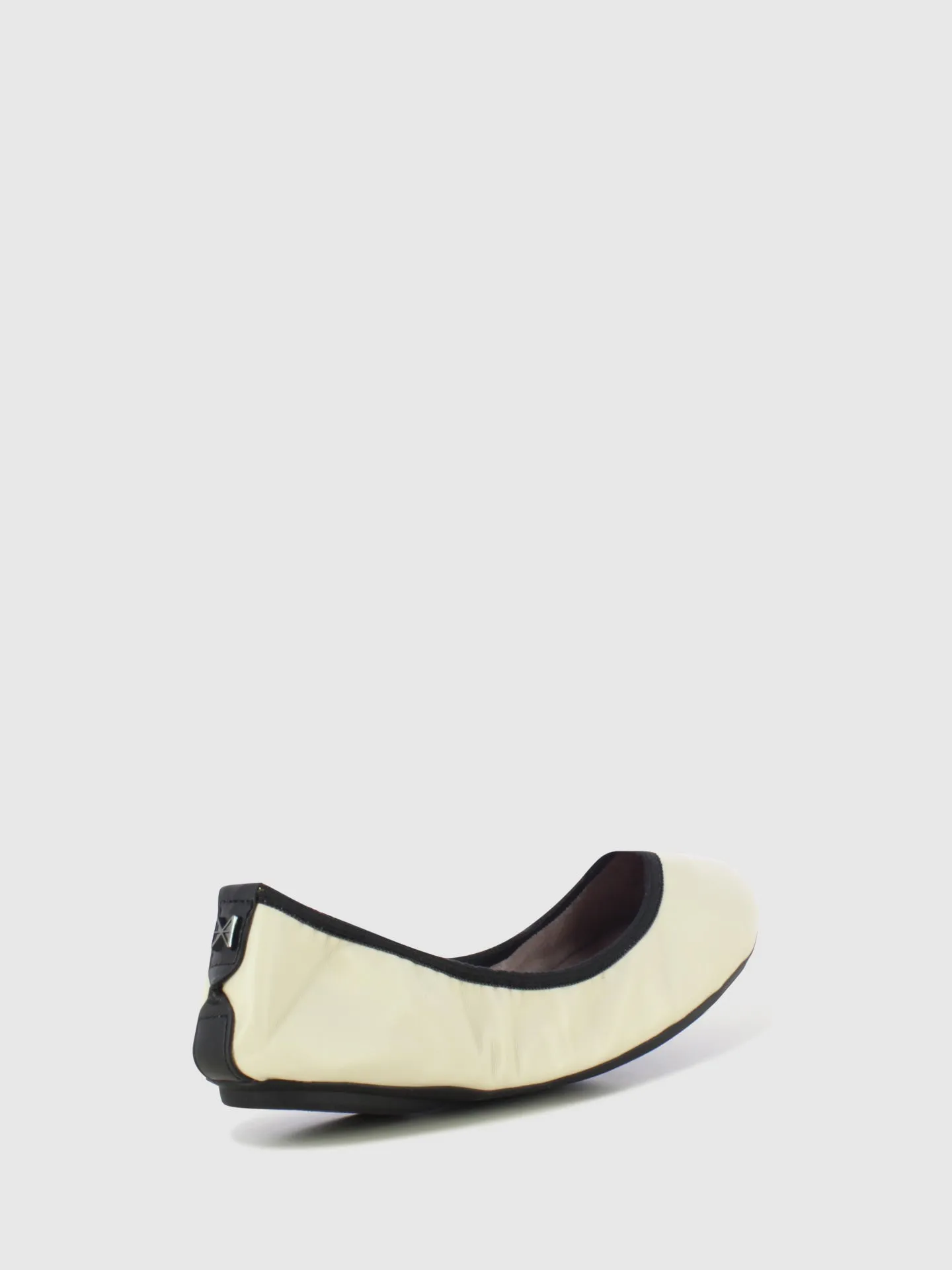 Black Round Toe Ballerinas