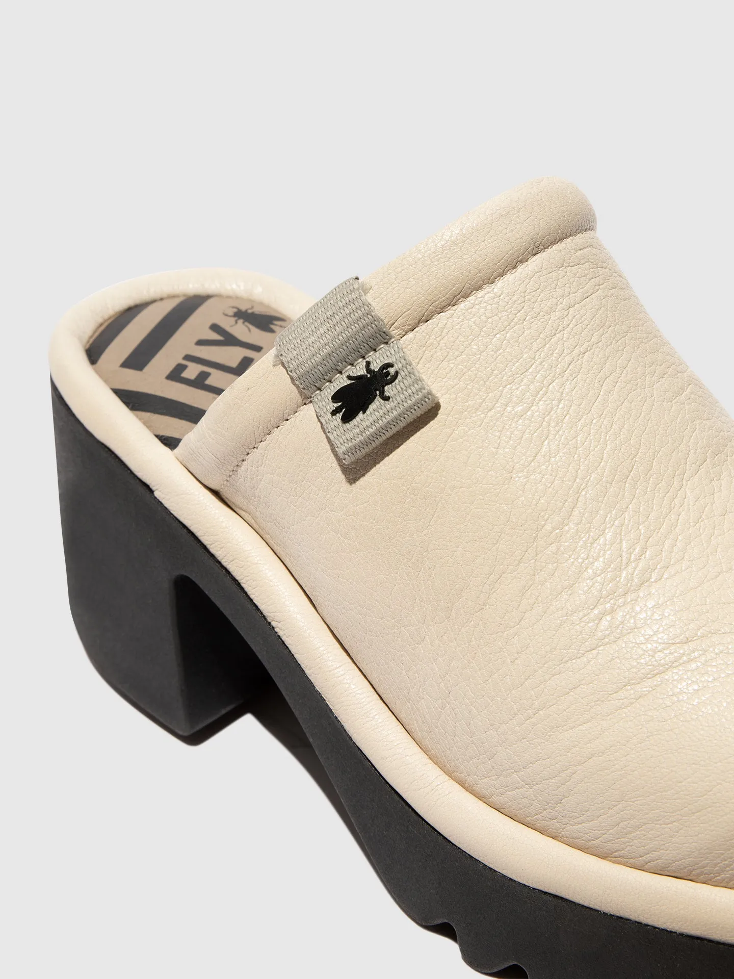 Round Toe Clogs MEPO434FLY OFFWHITE